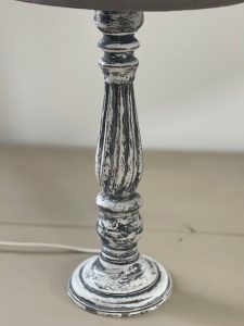 Pied de lampe Shabby gris