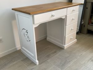 Bureau personnalisé cheval