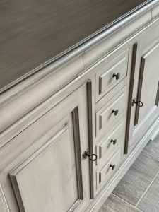 Buffet merisier patiné